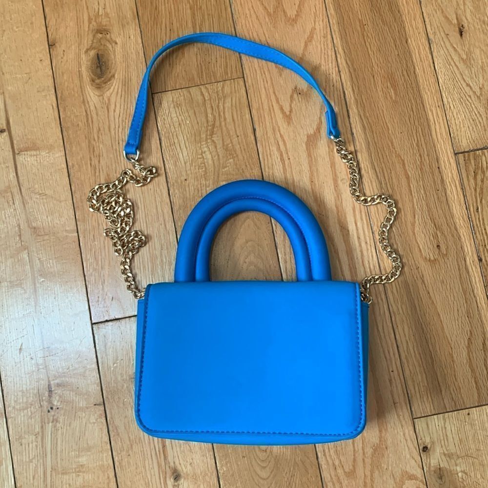 3am forever GUC vibrant blue handbag with gold chain strap